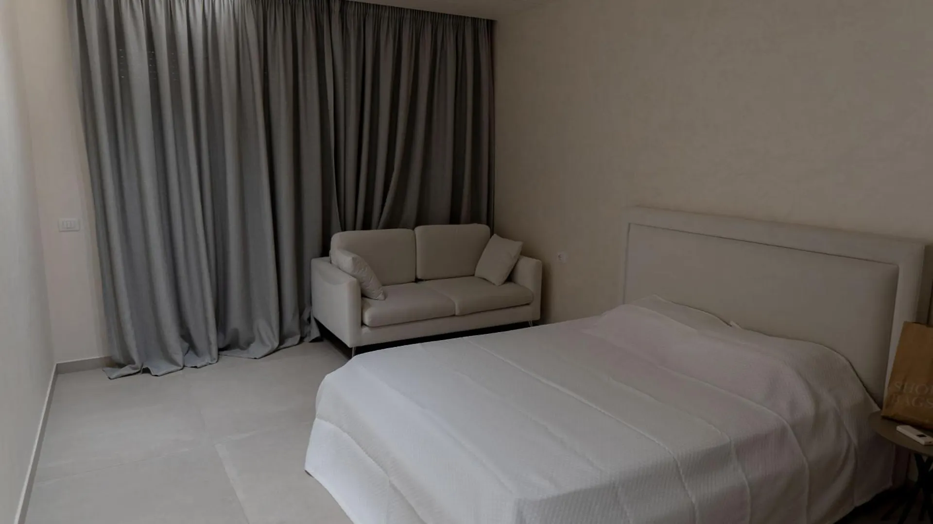 Crystal Beach Radhime Vlore Apartment