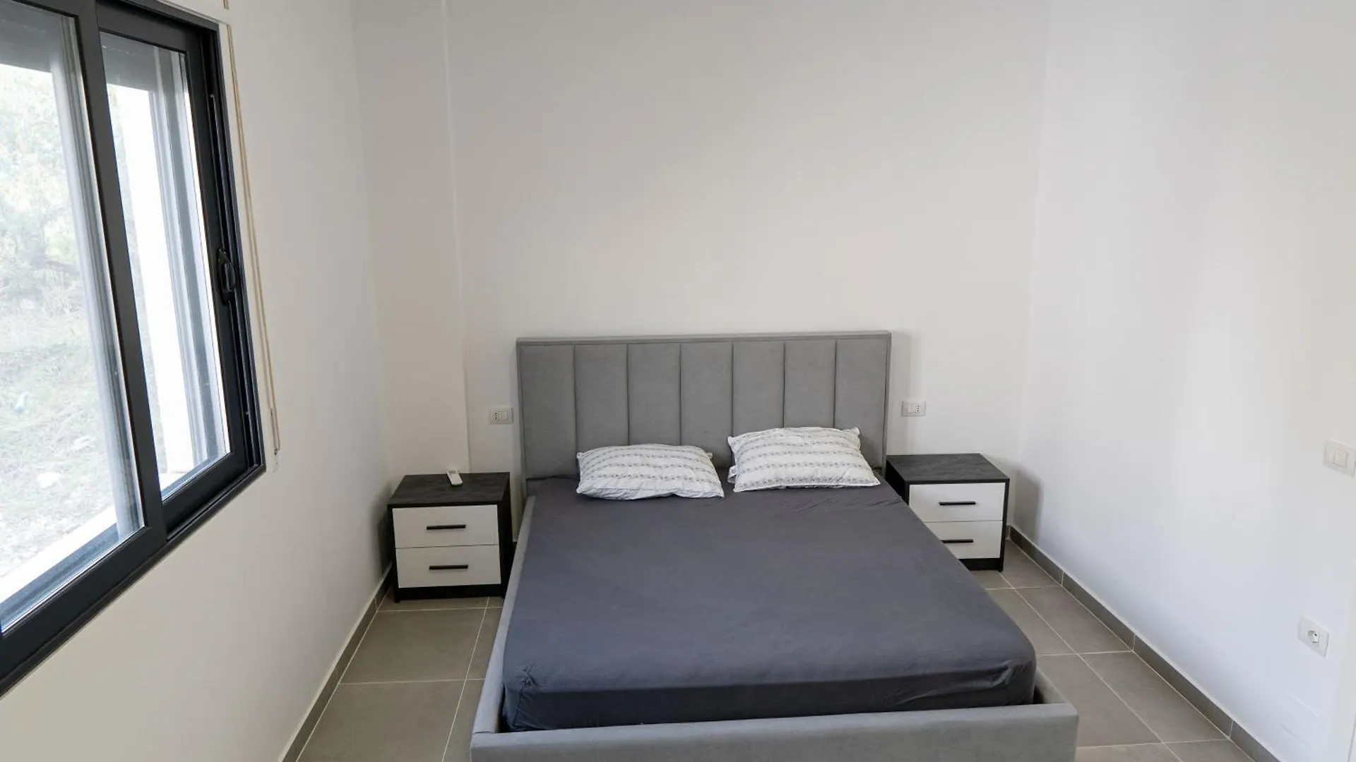 Crystal Beach Radhime Vlora Albánia